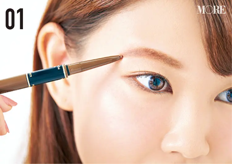 小顔効果のある眉の描き方や、夜まで崩れない眉メイクのコツとは⁉ 美容家・立花ゆうりさんの『優しげピンク眉』に注目 _3