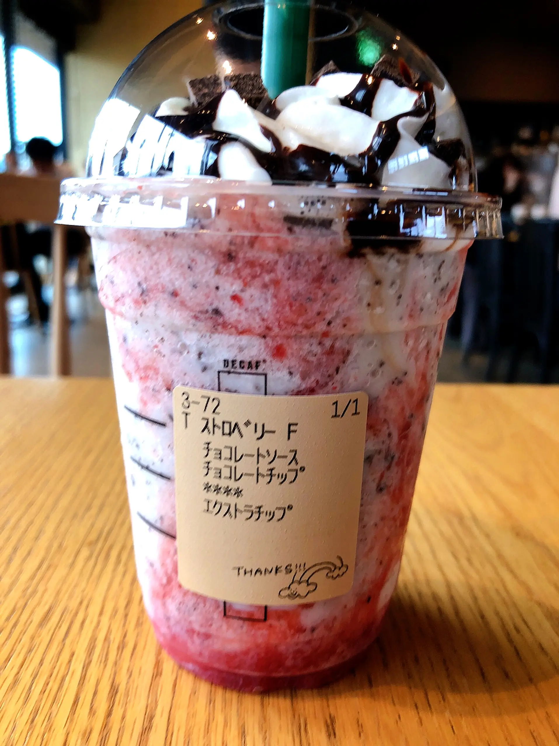 【#スタバ新作】店員さんオススメアレンジ♡いちご×チョコで贅沢パフェのようなフラペチーノ♩_2