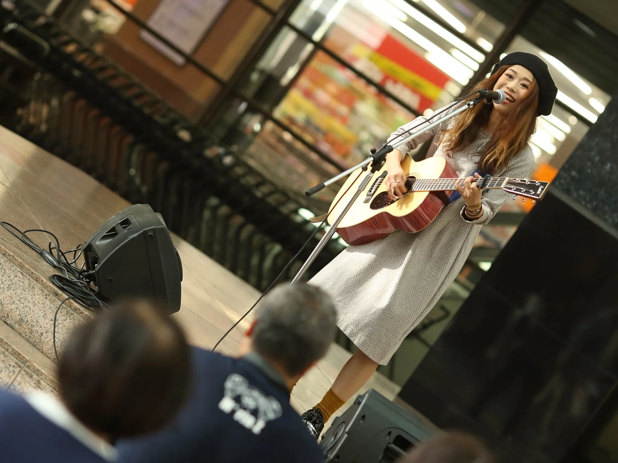 【秋から冬服へ】シンガーソングライターうたうゆきこのLive photo【ファッション】_2