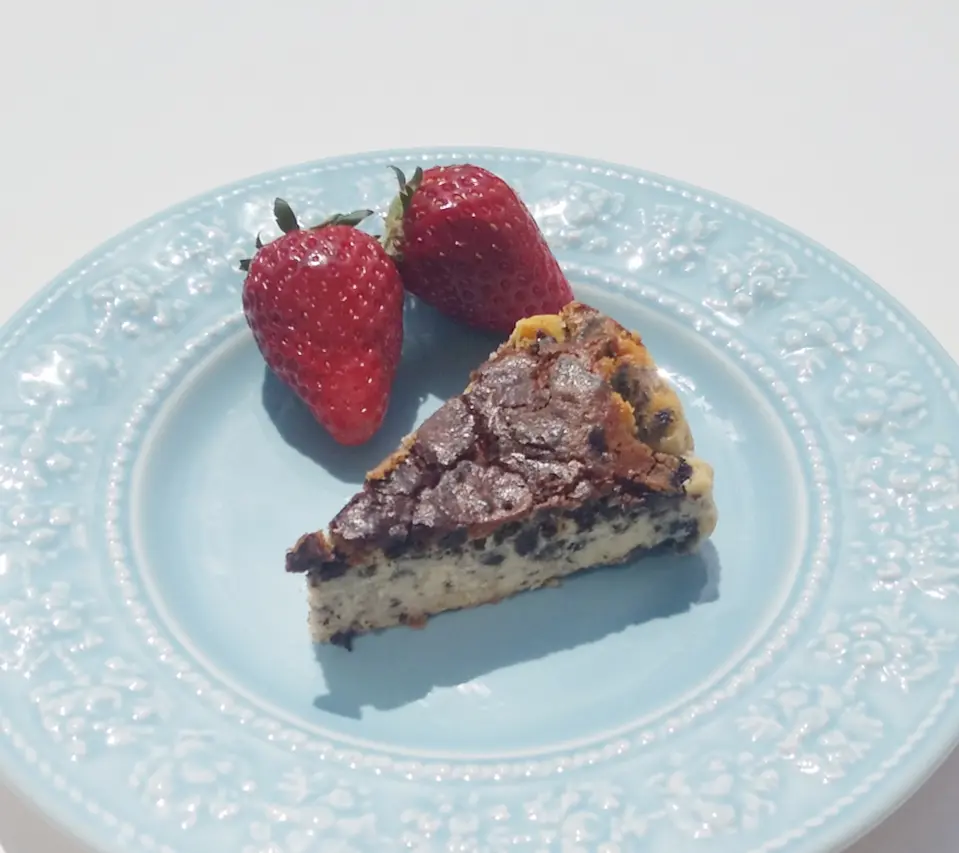 簡単美味しい クッキークリームverのバスクチーズケーキを作ってみました Happy Plus One ハピプラワン