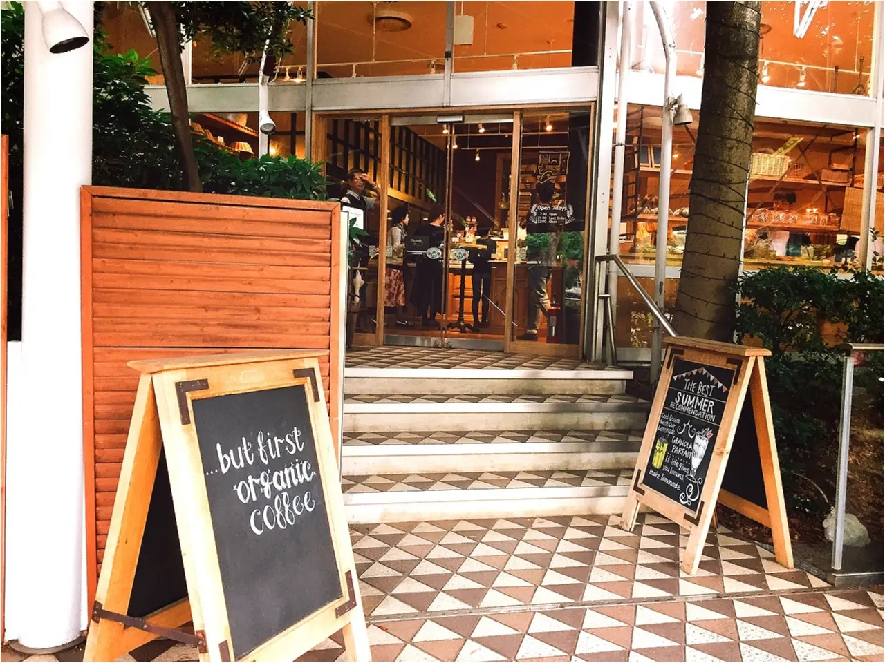 【東京の美味しいパン屋巡り】〜休日のブランチは『Le Pain Quotidien(ル・パン・コティディアン)』で〜_1