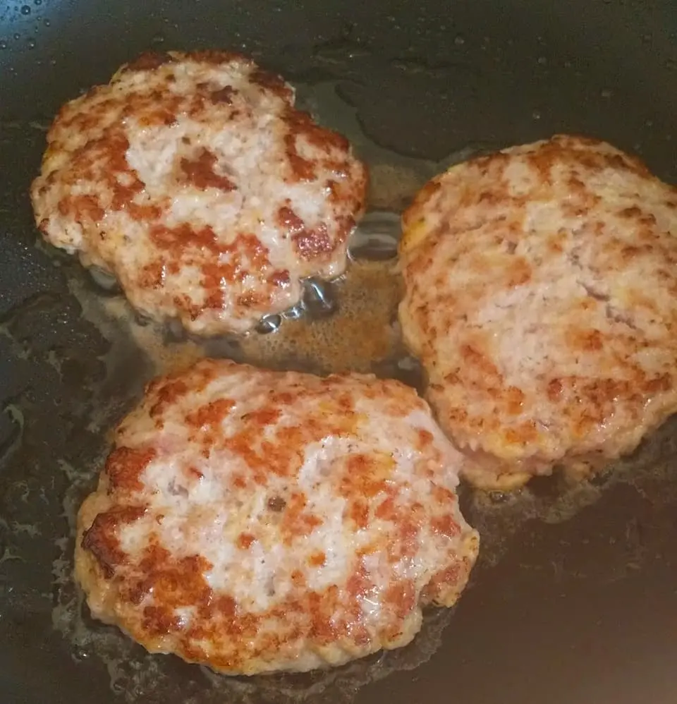 【おうちカフェを極めたい】時間をかけた自信作のハンバーガー_6