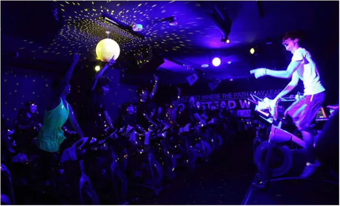 フィールサイクル 料理教室 ビーチヨガ 自分磨きに習い事は欠かせない モアハピ部の女子力アップ座談会 趣味 習い事編 ライフスタイル最新情報 Daily More