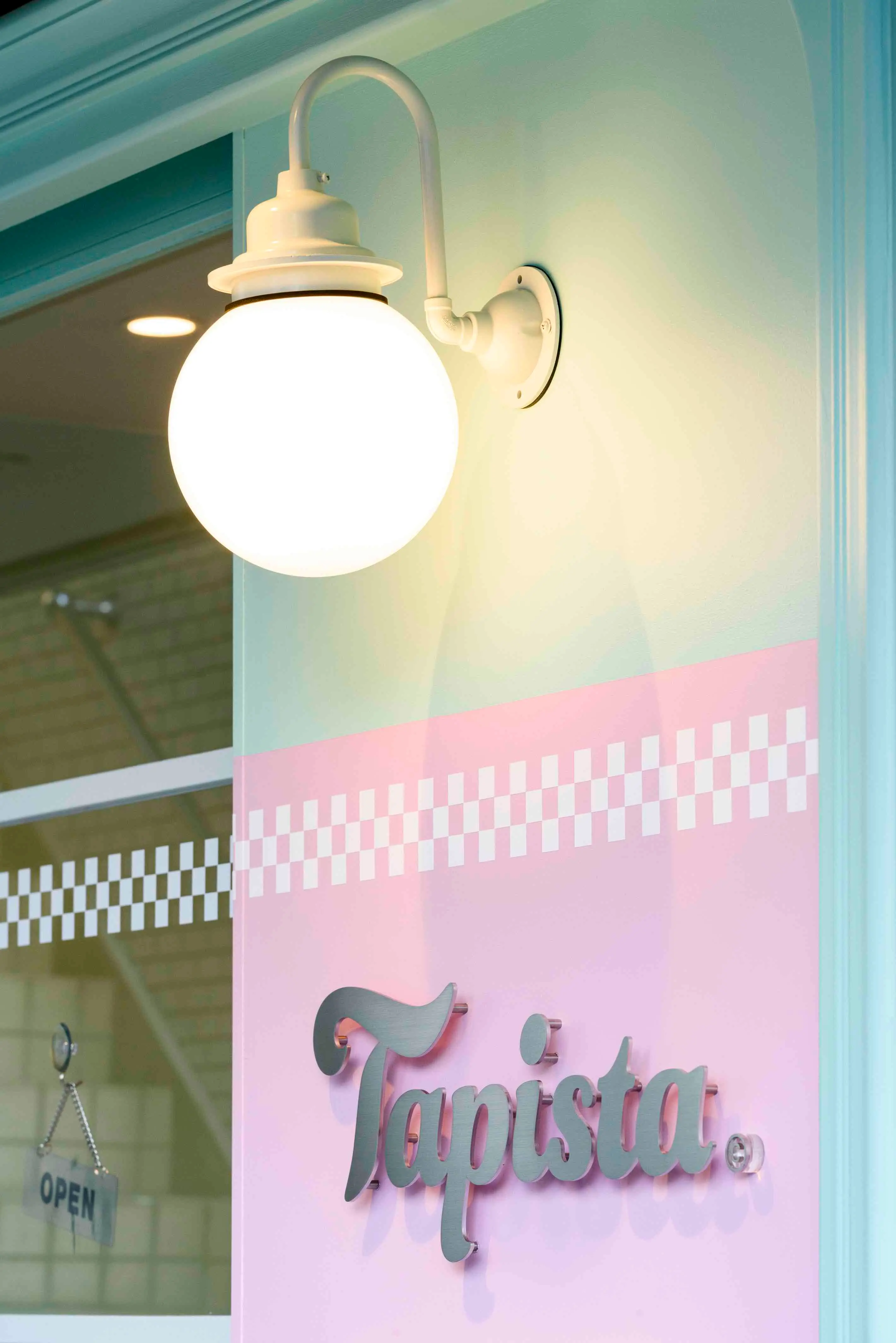 カメラ女子の間で人気沸騰中! 代官山駅すぐのタピオカ店「タピスタ」が話題♡_1