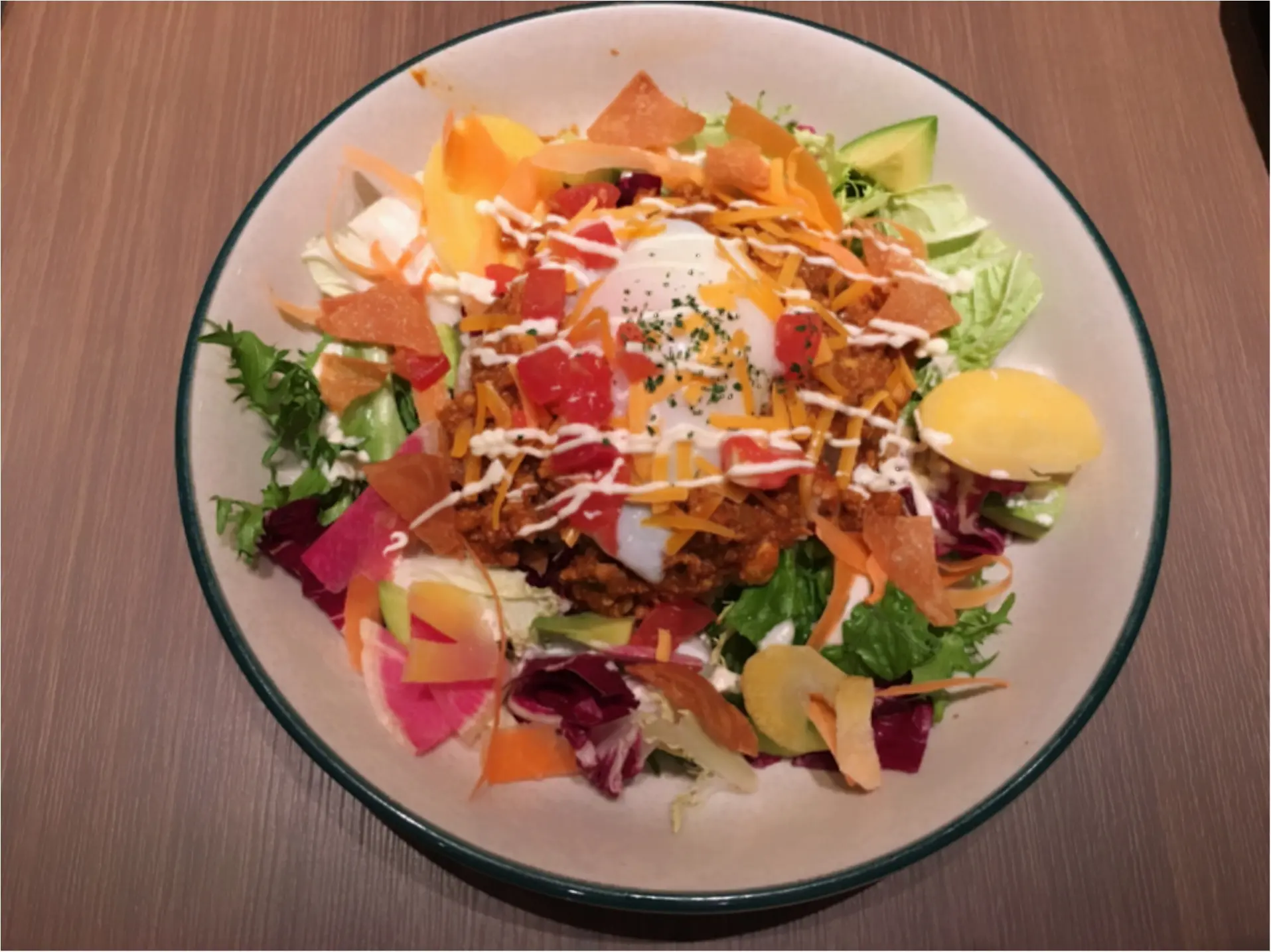 寒いし、歩くのも嫌だけど美味しいものが食べたい!そんな時は駅近の《WIRED CAFE》がおすすめ!_1
