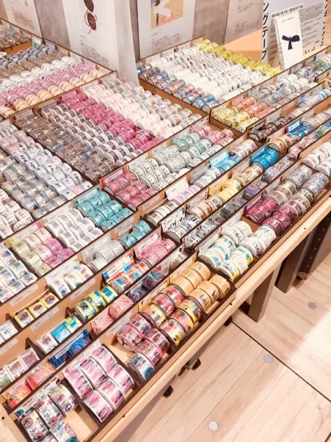 女子が大好きな《かわいい♡》が集結✌︎!!文房具女子必見!是非足を運んでみてください!_3