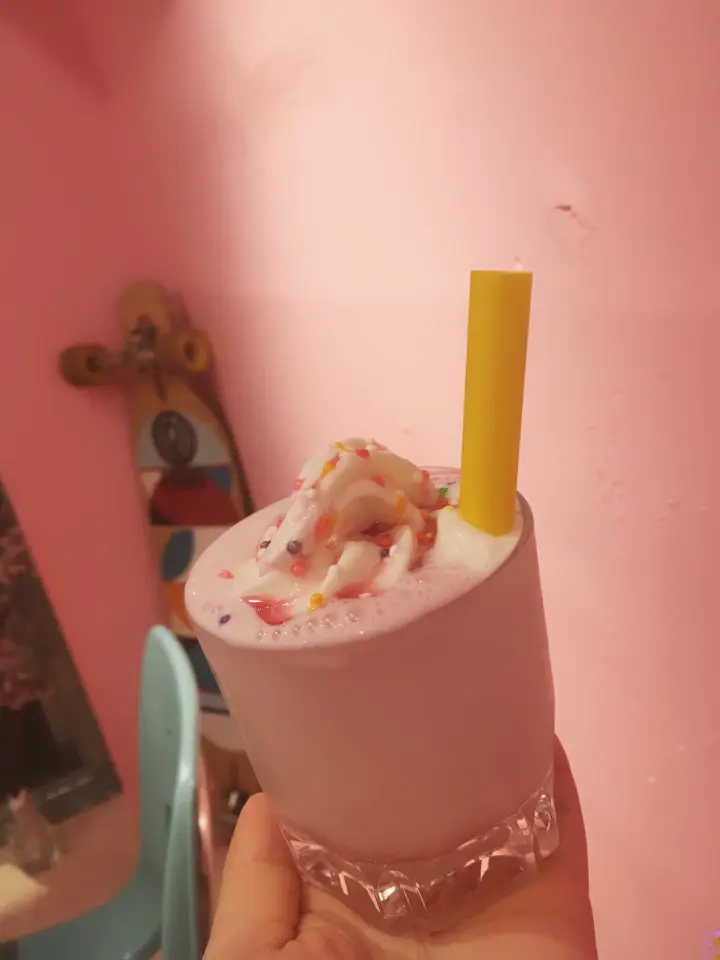 女子ウケ間違いなし。ピンク一色♡かわいすぎる店内で絶品ハンバーガーとミルクシェイクを。_7