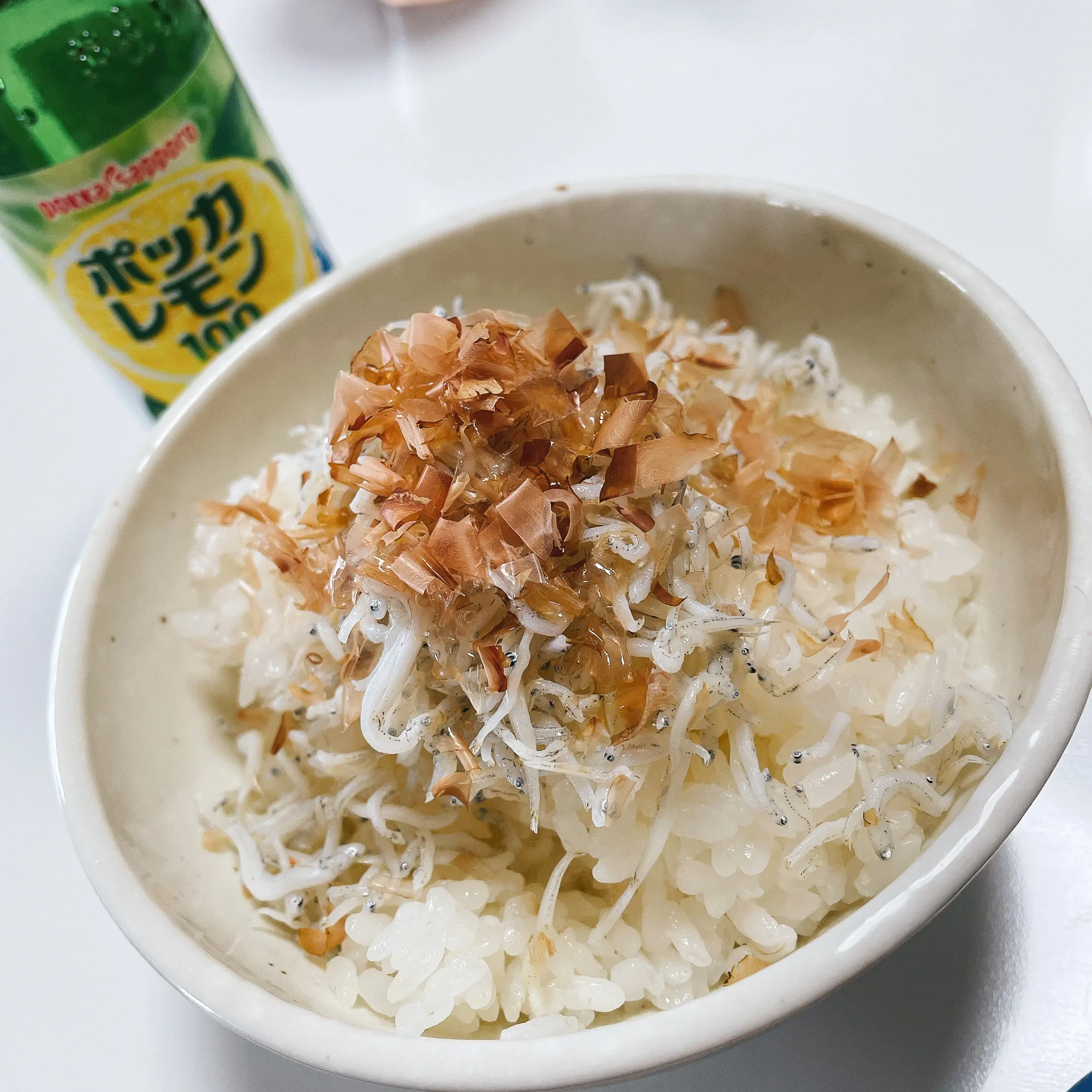 ♛ おうちごはん ♛ レモンしらすご飯_1