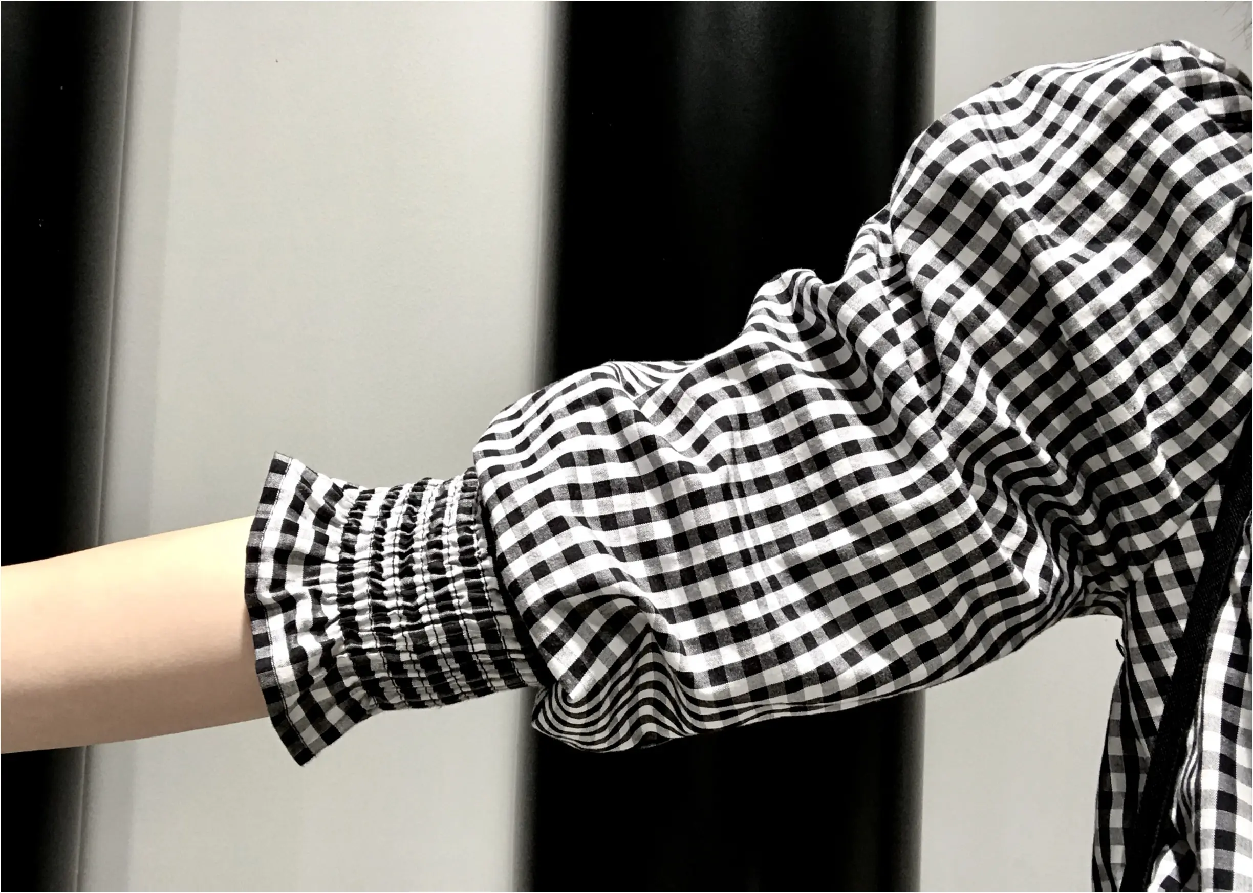 【ZARA】お洒落要素がたくさんのトップス!流行柄アイテムを使ったコーディネート♡_4