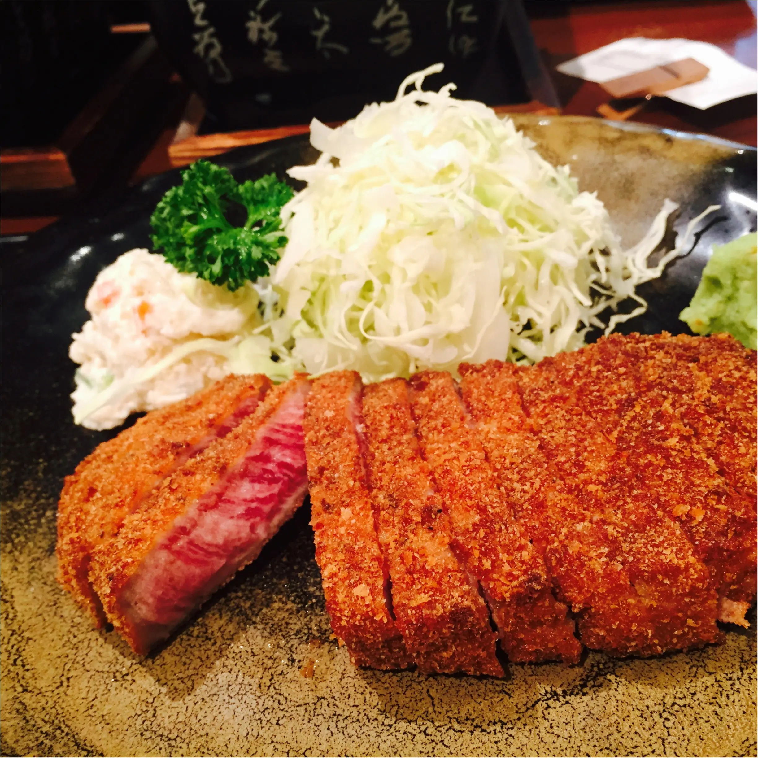 moco▶︎トロける牛カツ専門店「もと村」はやはり絶品!_2