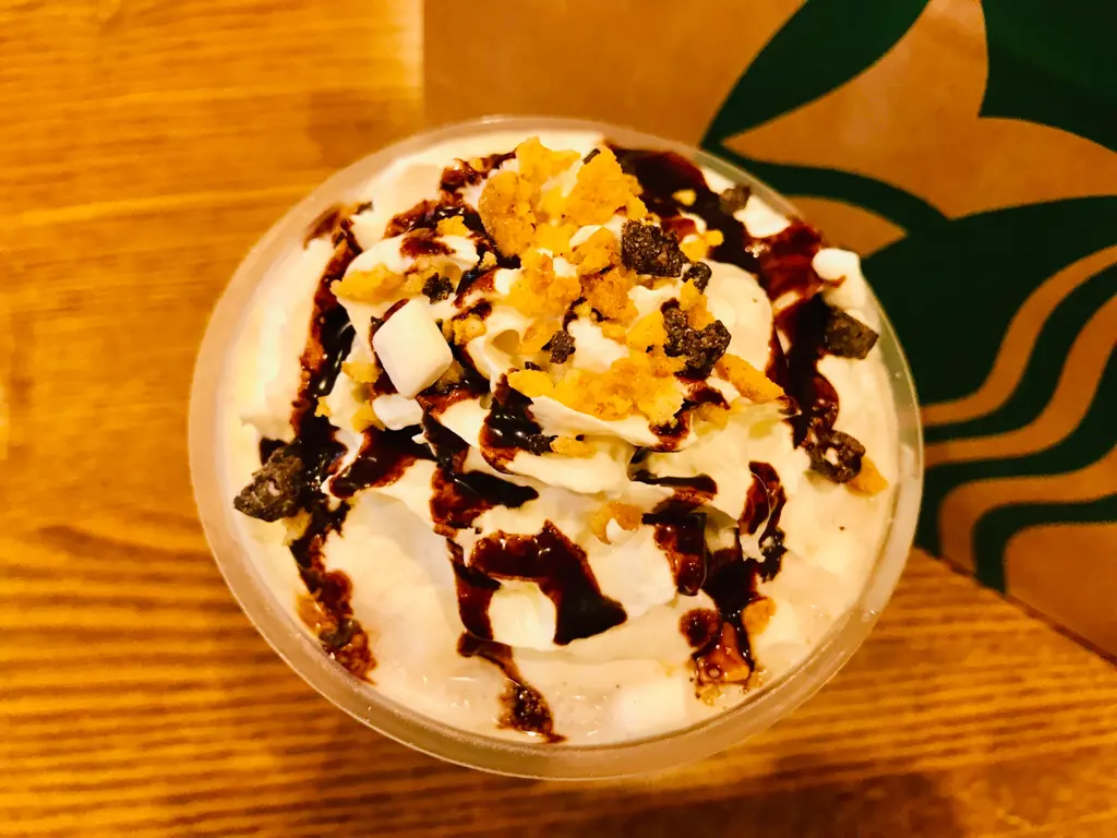【スタバ新作】スモアの虜になる人続出!今夏の《スモアフラペチーノ》はなんとキャラメル♡_3