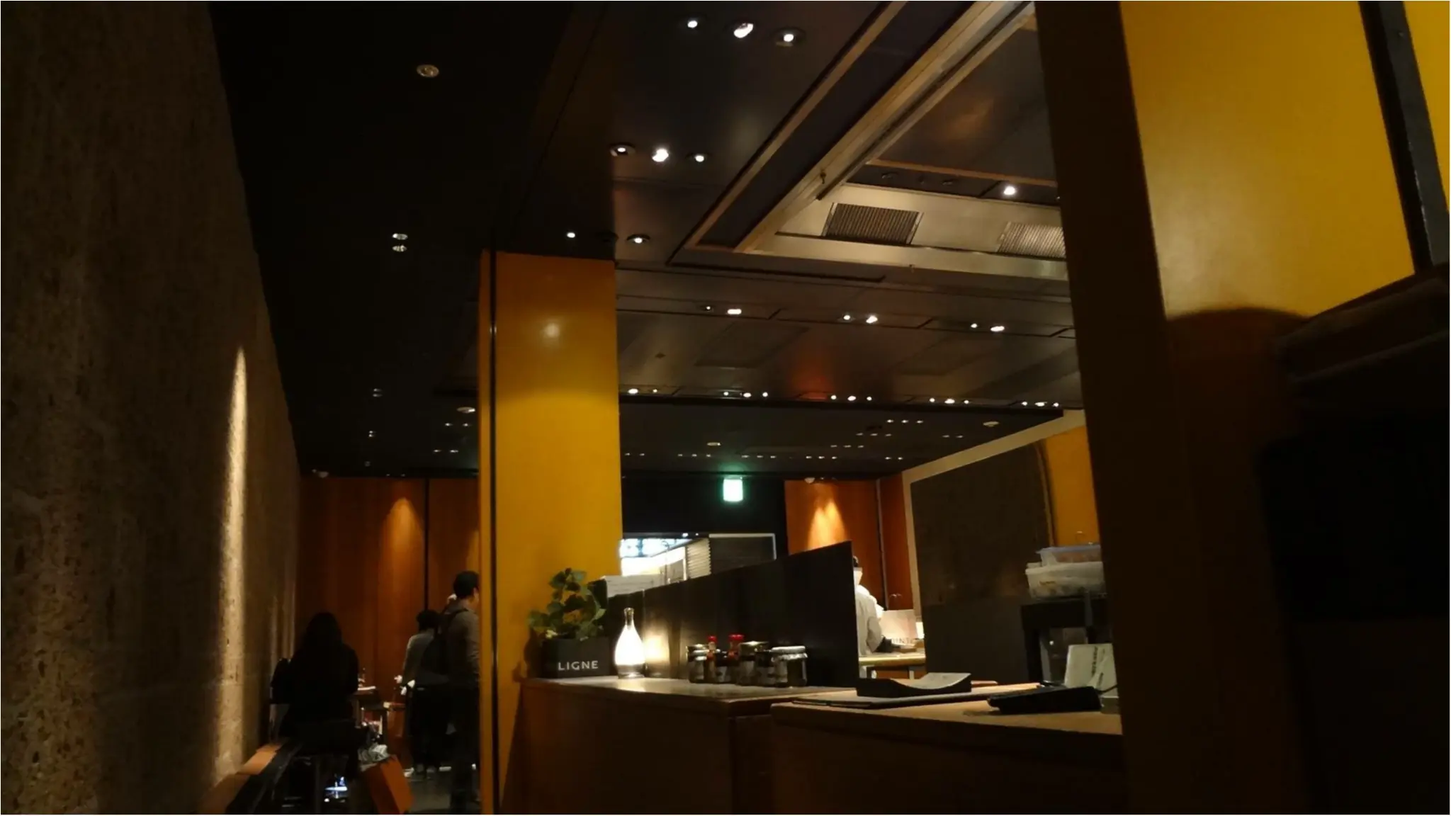 【パン屋さんのミルフィーユでTea Time】パン職人が作るこだわりのパイ生地♡ランチはパンビュッフェも楽しめる✨IN 東京 新丸ビル≪samenyan≫_8
