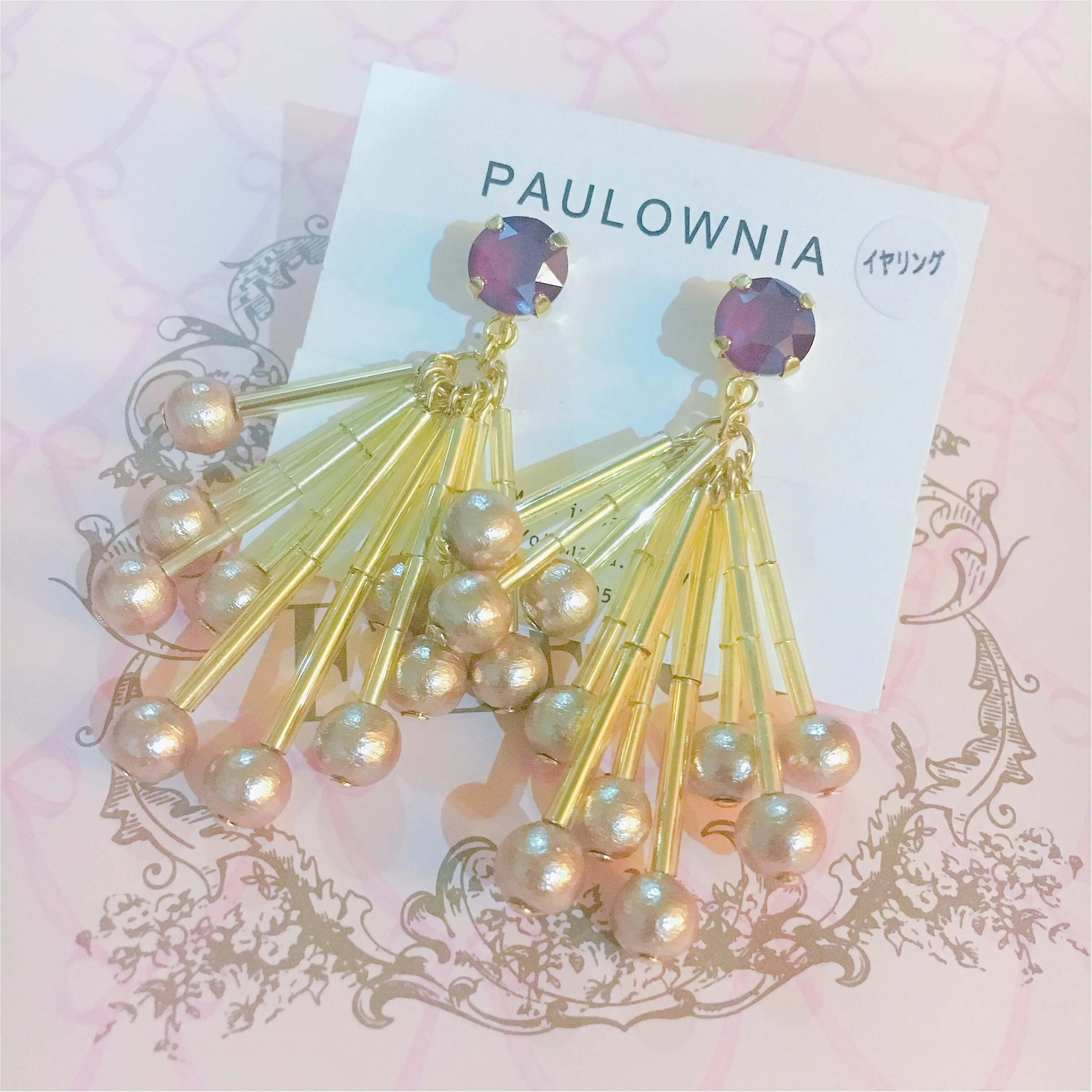 【大ぶりイヤリング】年末年始のイベントにもぴったり!paulowniaさんのイヤリング『スワロフリンジ』がかわいい♡♡_1