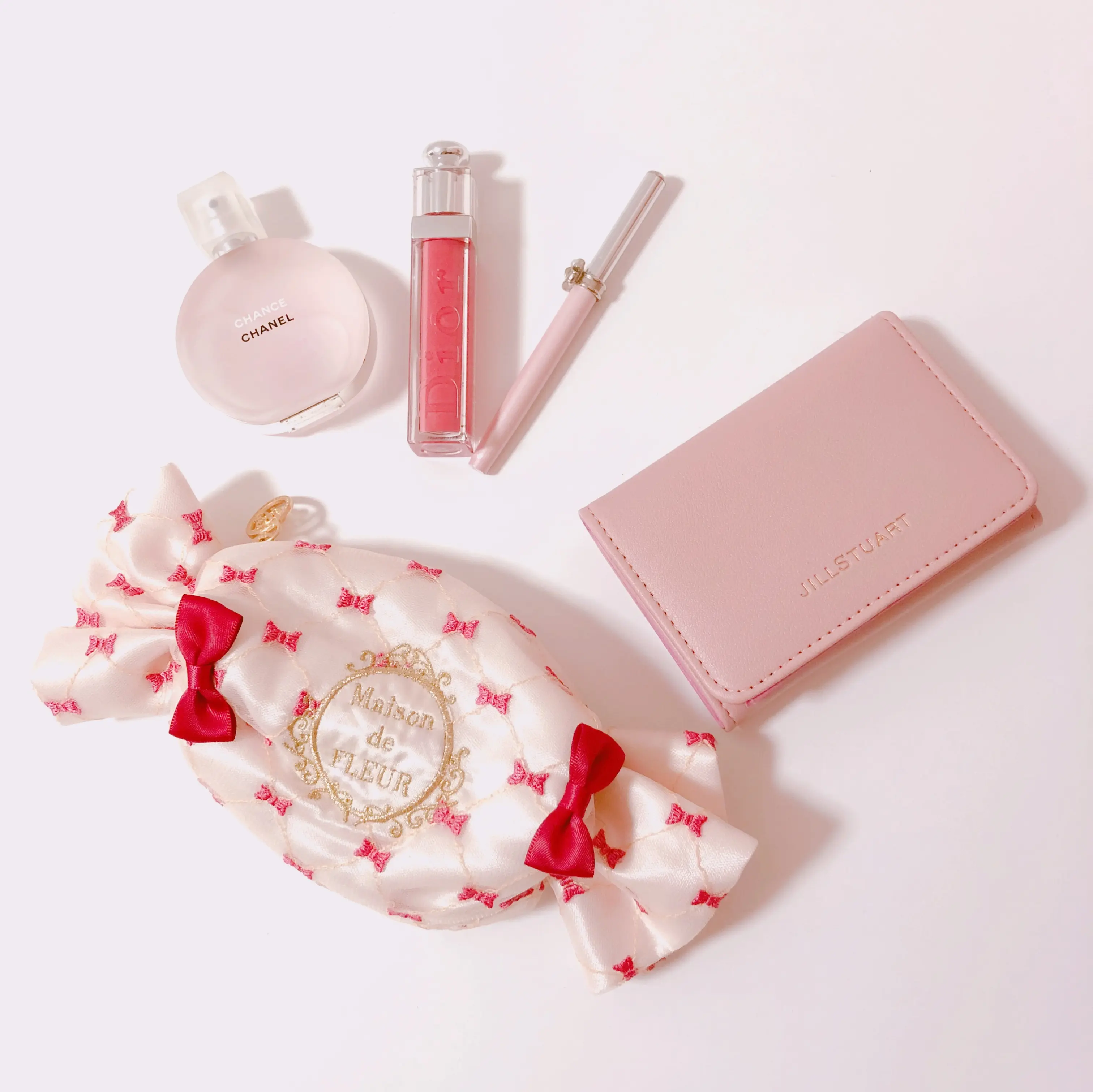 《 見どころ満載♡ 》ジルスチュアートの付録もかわいすぎるモア11月号をCHECK♡♡_4
