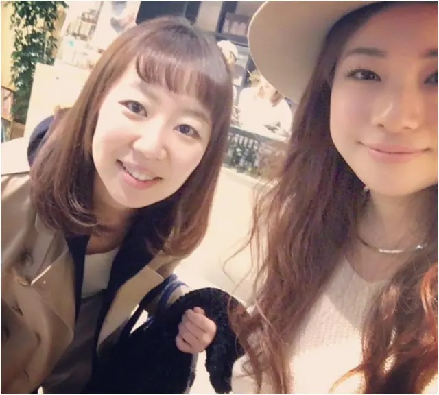 伸ばしてはー切ってー伸ばしては〜切る。表参道の有名店でとぅるとぅるヘアーに❤️_4