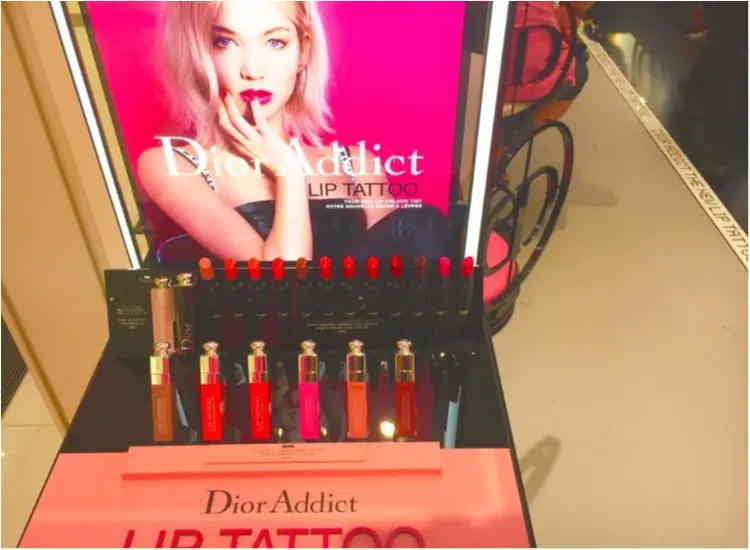 話題のリップが先行発売中❤️10時間耐久⁈【Dior ADDICT】リップタトゥーが超優秀!!_5