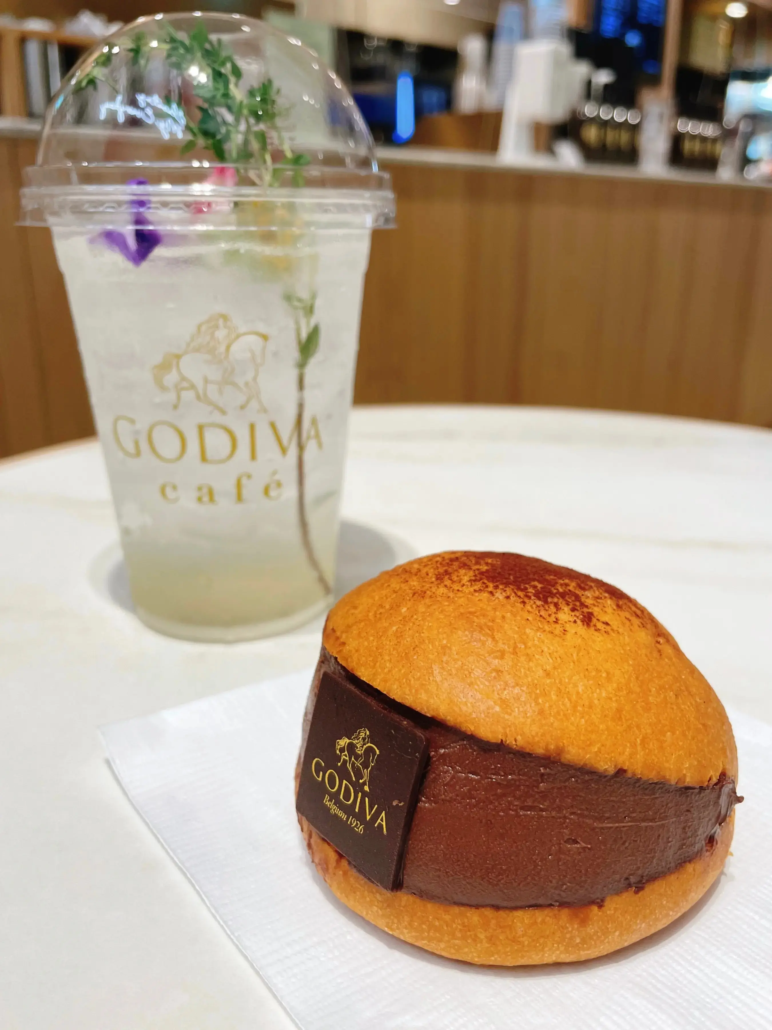 ゴディバのゴディバマリトッツォ