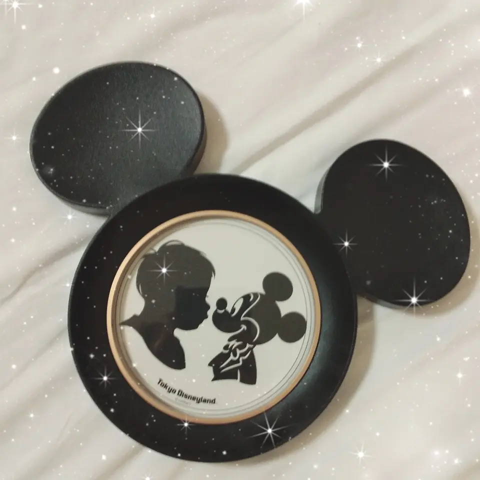 Disneylandで世界にひとつだけのお土産を 写真とはまた違う記念に シルエットスタジオほっんとにおすすめです Moreインフルエンサーズブログ Daily More