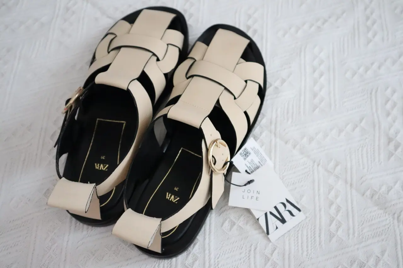 《SNSでバズり中❤️》見つけたらゲットして!【ZARA】話題のグルカサンダル☻_1