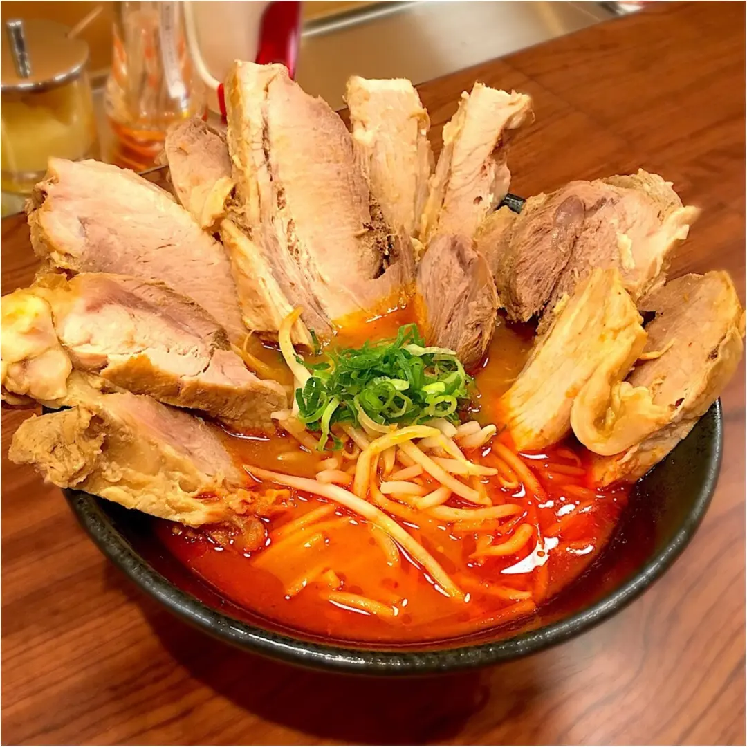 【29日:肉の日限定メニュー】フォトジェニックな辛味噌ラーメン♡_4