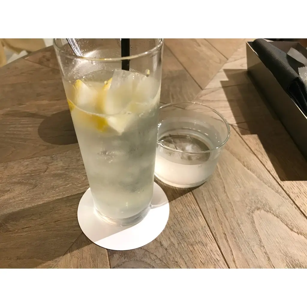 【SALON BUTCHER&WINE】ニュウマン横浜の美味しい○○屋さんに初潜入!_3