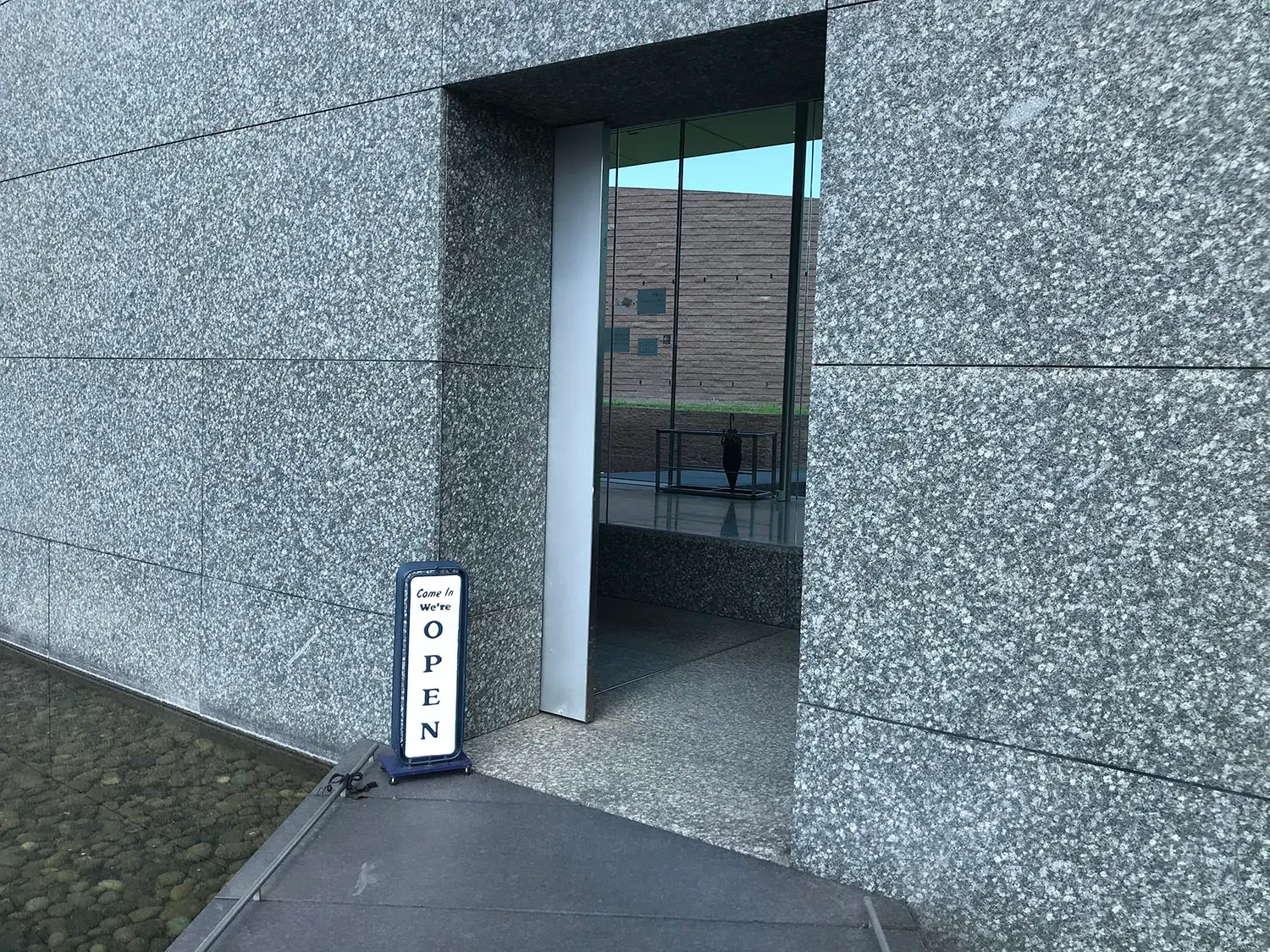 emileの外観