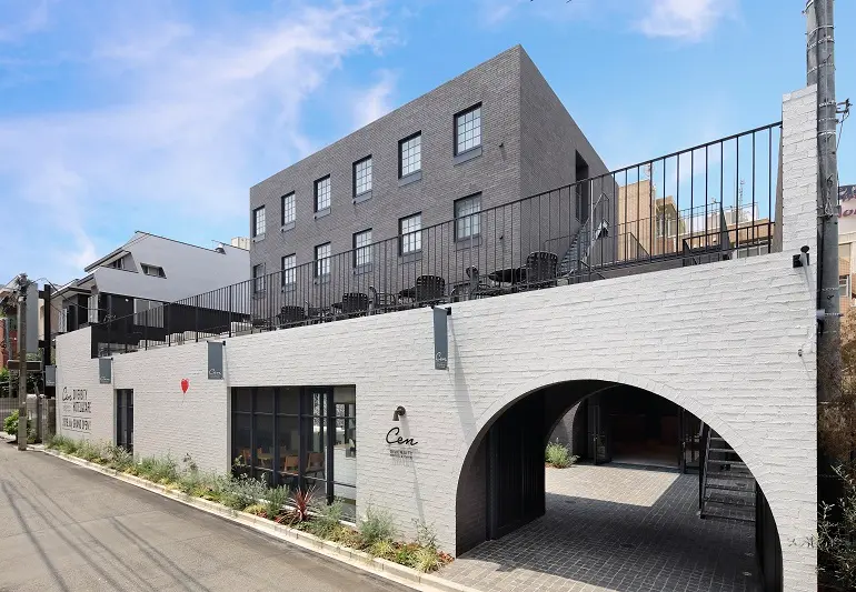 東京おしゃれホテルCen Diversity Hotel & Caféの外観