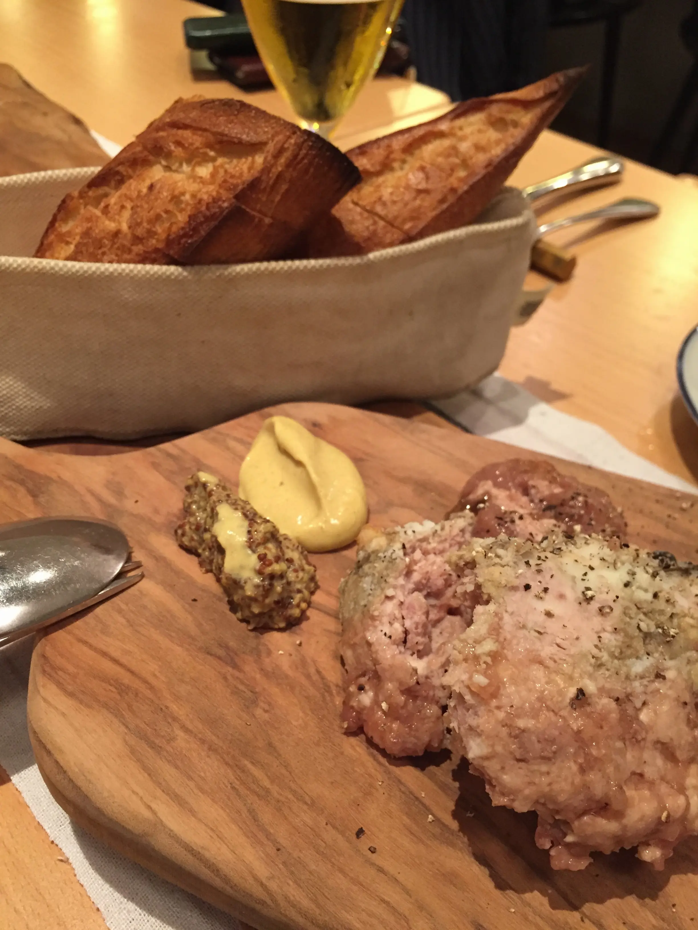 海岸沿いで食べるジビエ料理!_2