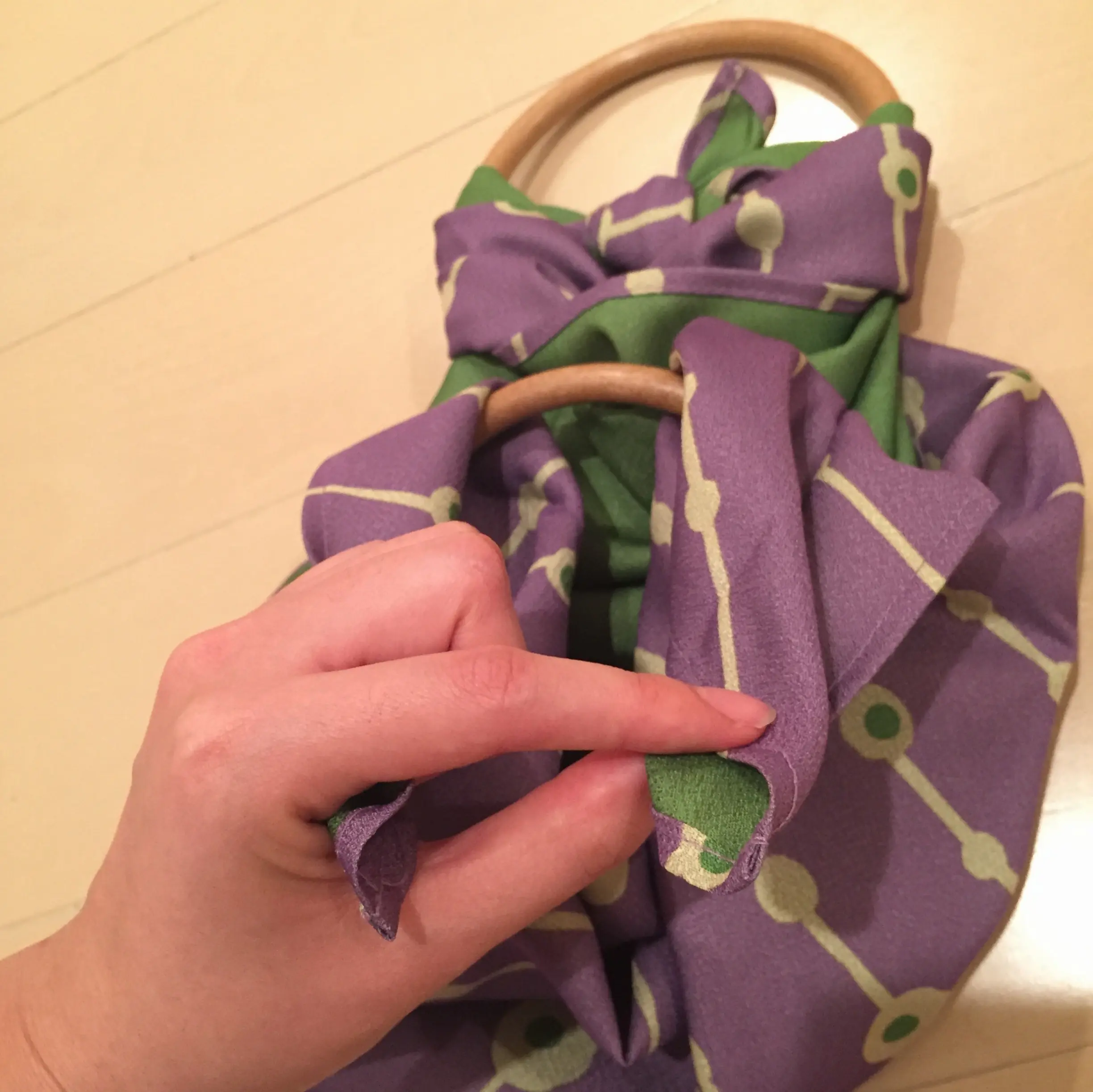 リングに結ぶだけ!30秒で作れちゃう【風呂敷バッグ】の作り方♡浴衣を粋に着こなしちゃお♩≪samenyan≫_7