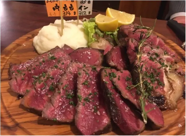 ここでしか食べられない!?生ベーコン。熟成肉。肉屋直営だからできる味がギュギュッと♡_8