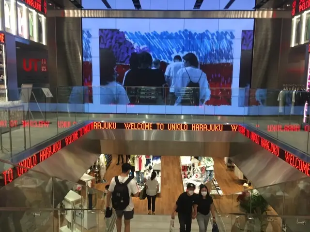 【ユニクロ】原宿駅から徒歩1分に《ユニクロ原宿》がついにオープン!UTコレクションが豊富♪_3