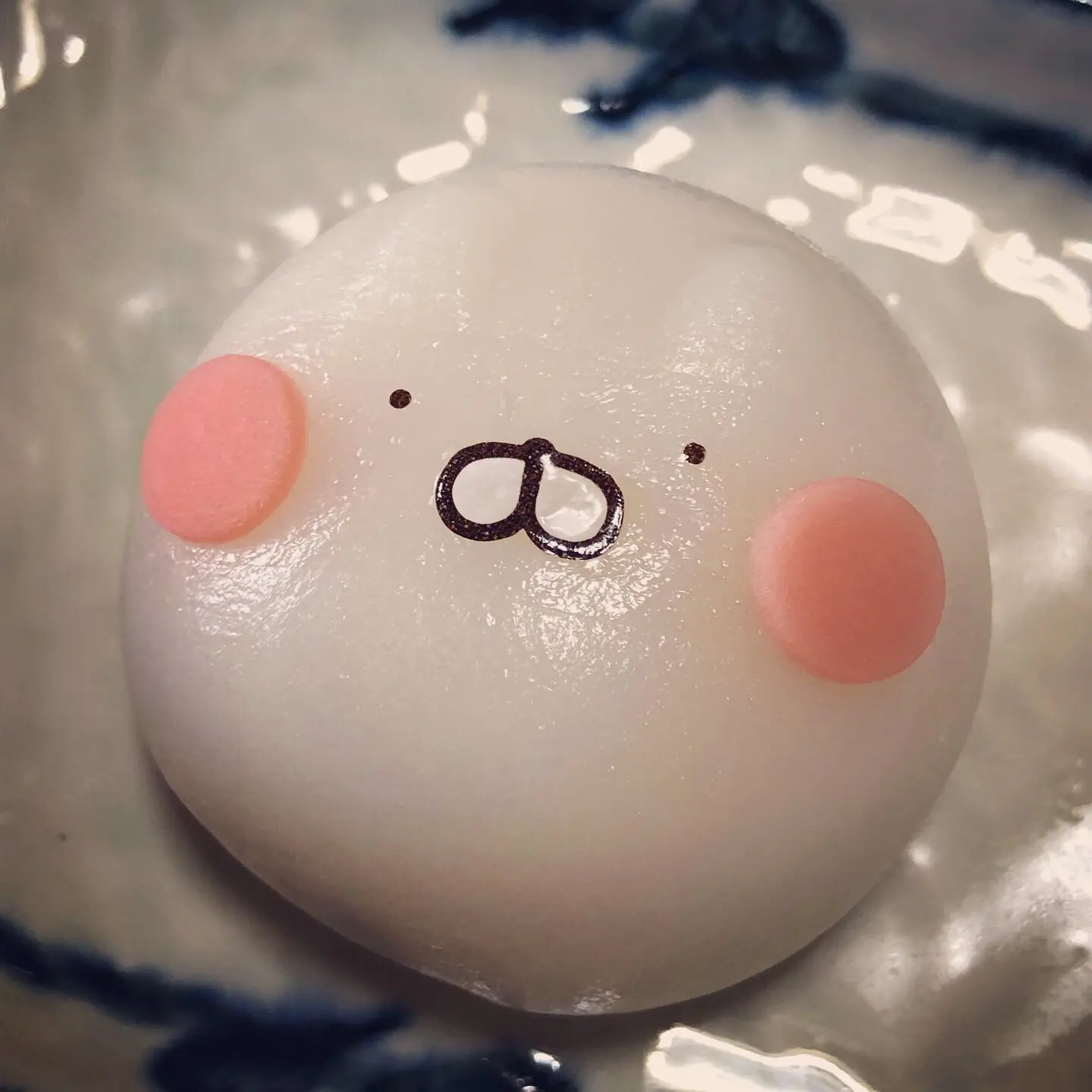<セブン-イレブン限定>お正月にピッタリ!紅白カラーの"うさまる"スイーツがかわいすぎる♡_2