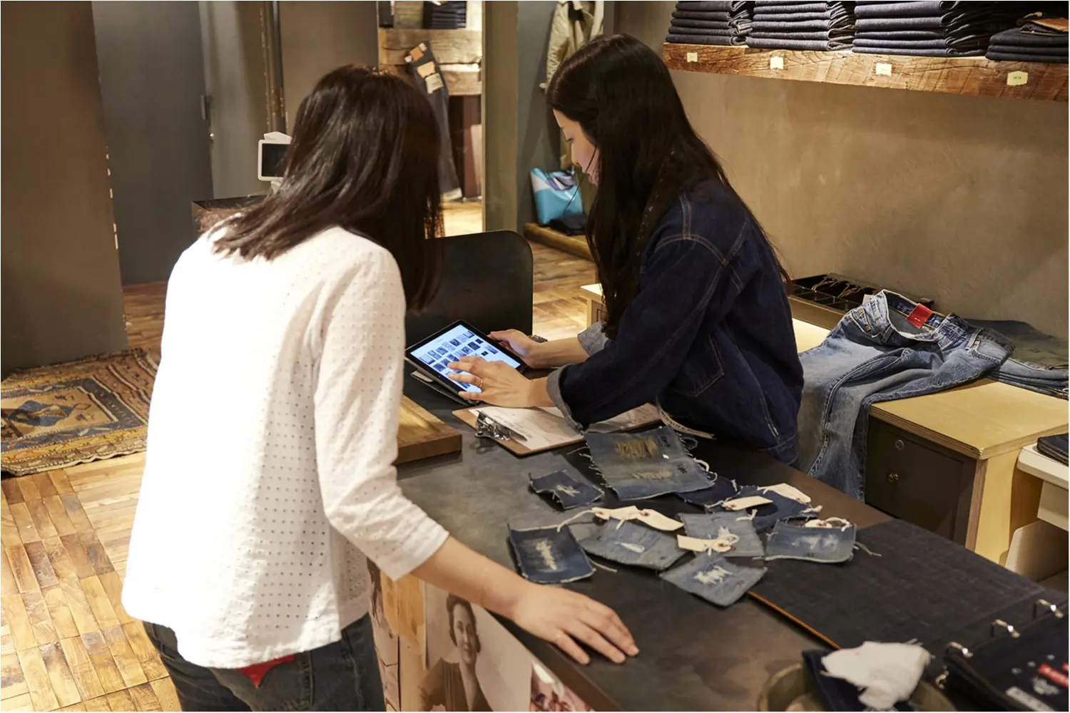 理想のデニムに出合えない人必見!「リーバイス® テイラーショップ」で編集Aがカスタムデニムに挑戦ルポ!_5