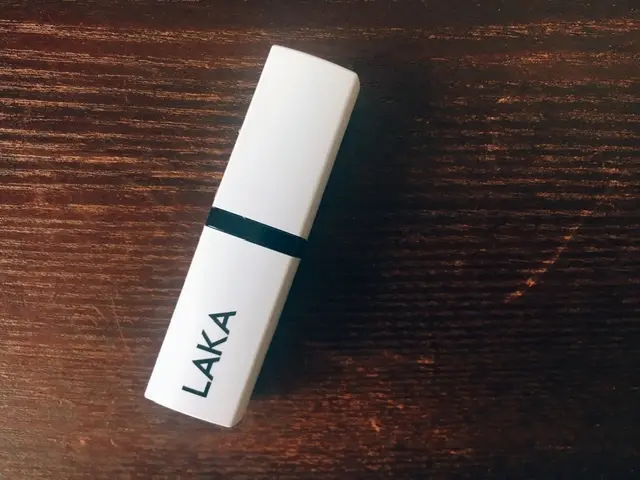 【韓国コスメ】ユニセックスメイクの代表格《LAKA》のリップが最高に色っぽい!_1