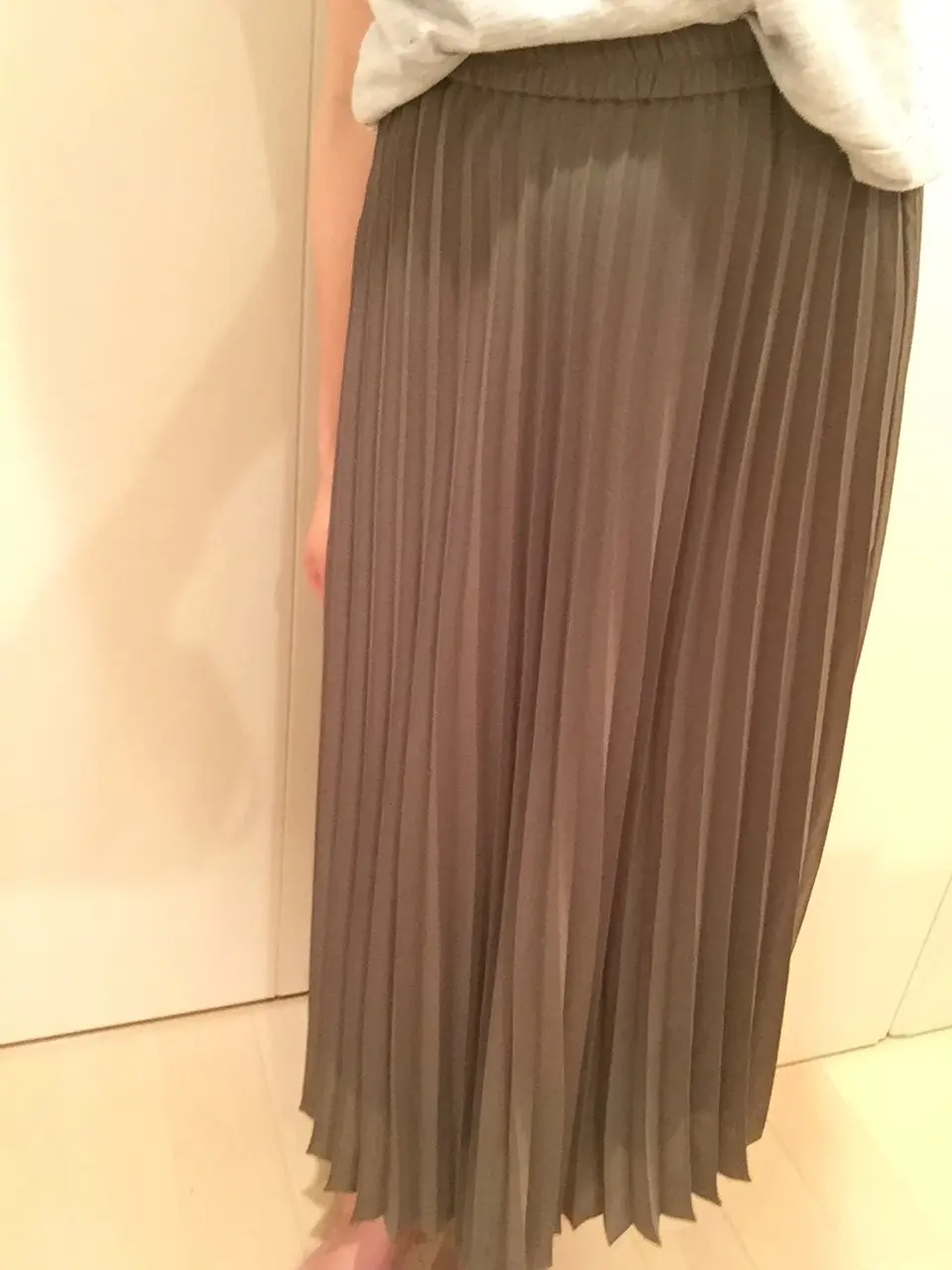 【UNIQLO】美脚になれる!シフォンプリーツスカート(¥1,990)でプチプラコーデ♡UNIQLOのお得情報をリアルタイムにGETする方法も♩≪samenyan≫_6
