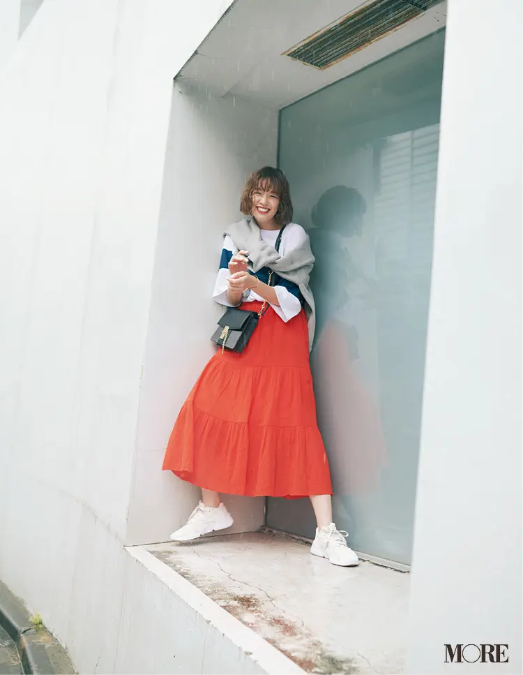大人っぽいスニーカーコーデ特集《2019年版》 - 20代女子のきれいめカジュアルにおすすめのスニーカーは?_5