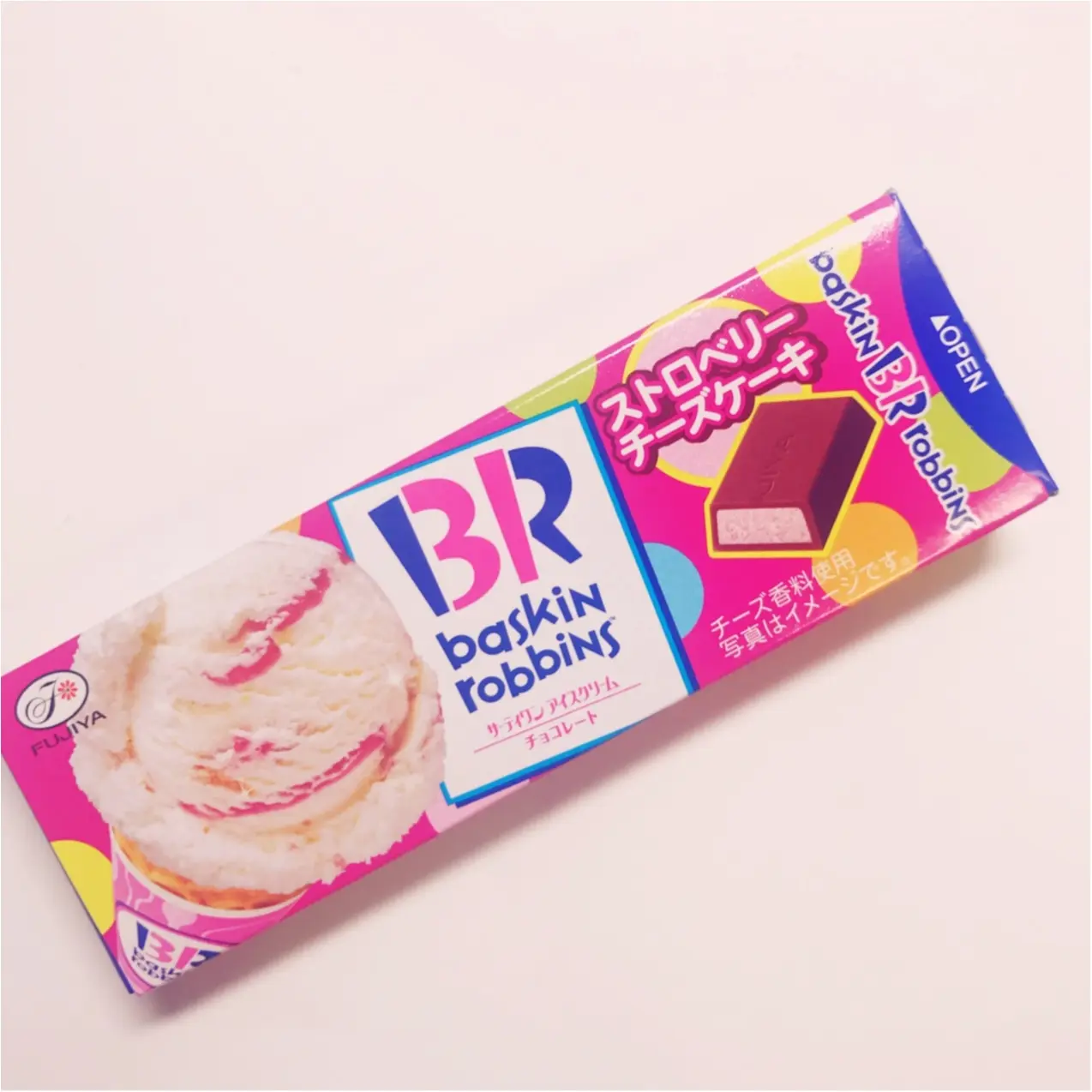31の人気フレーバー【ストロベリーチーズケーキ】がチョコレートになっちゃった♡_1