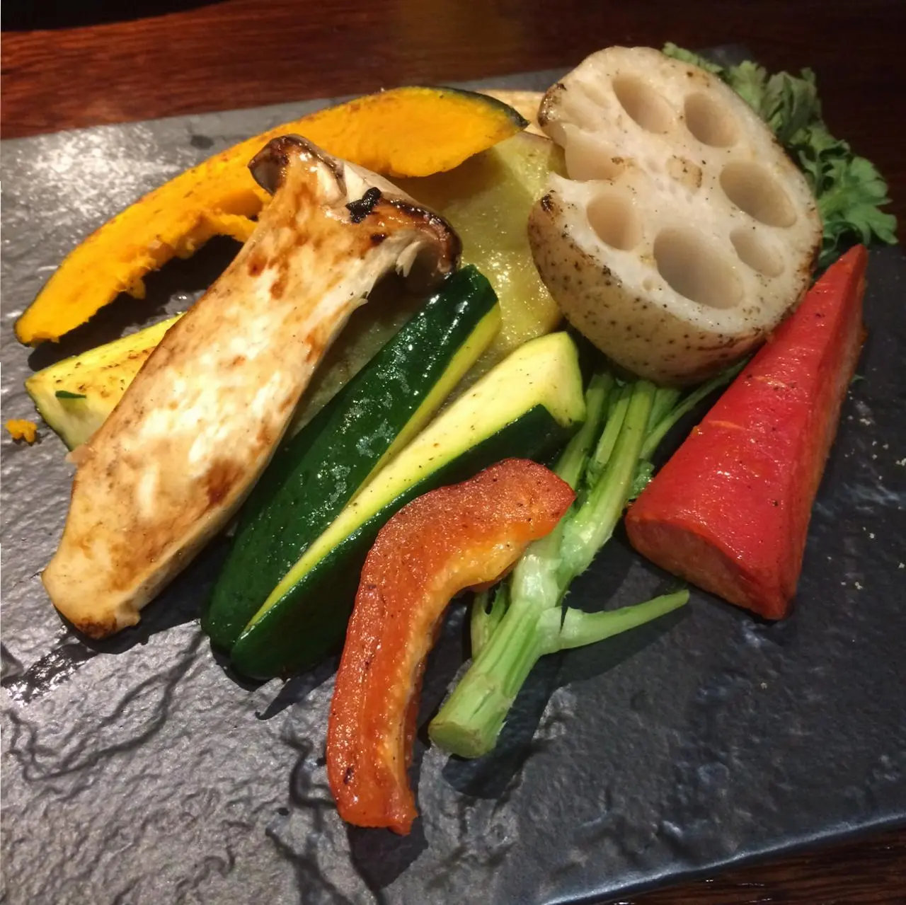 クリスマスイブもお肉を食べたいっっ!!! 恵比寿の『89BAL』で厳選和牛を堪能♡_2
