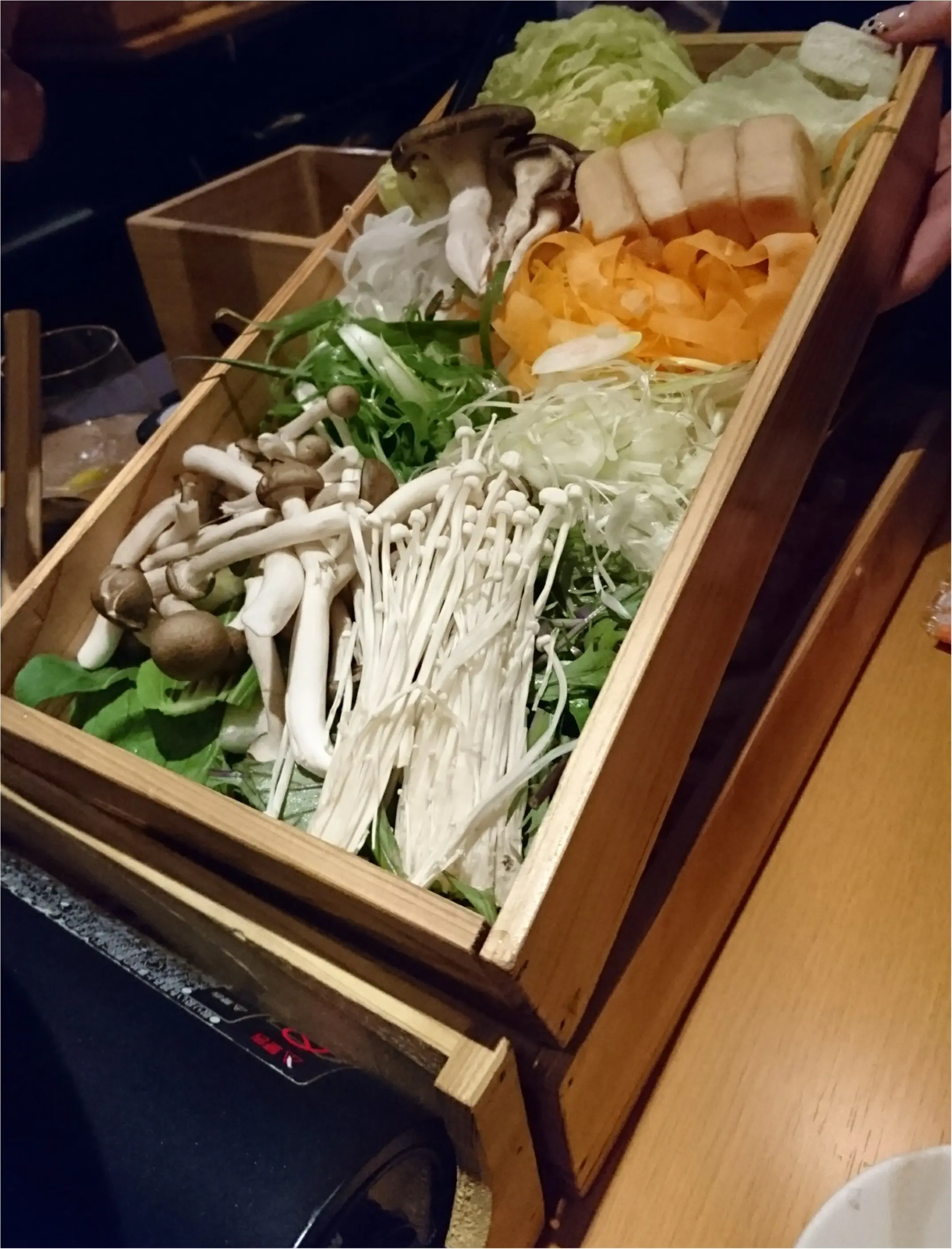 だしの美味しさがわかる!だししゃぶが人気の「おかか」(((o(*゚▽゚*)o)))_7