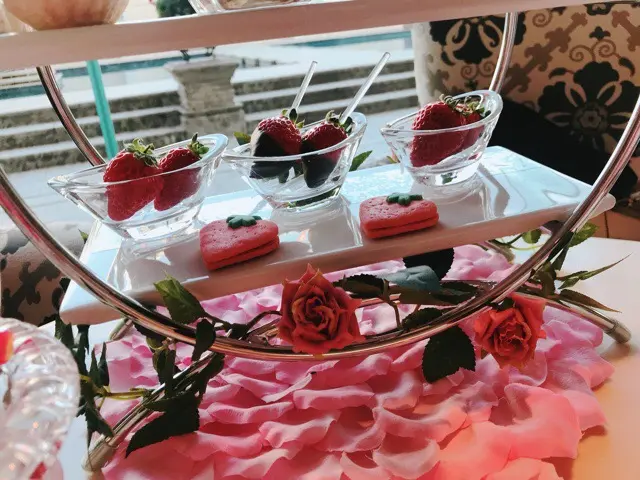 【ラ・スイート神戸ハーバーランド】ストロベリーアフタヌーンティーの苺と薔薇のコラボが可愛すぎる♡♡_9