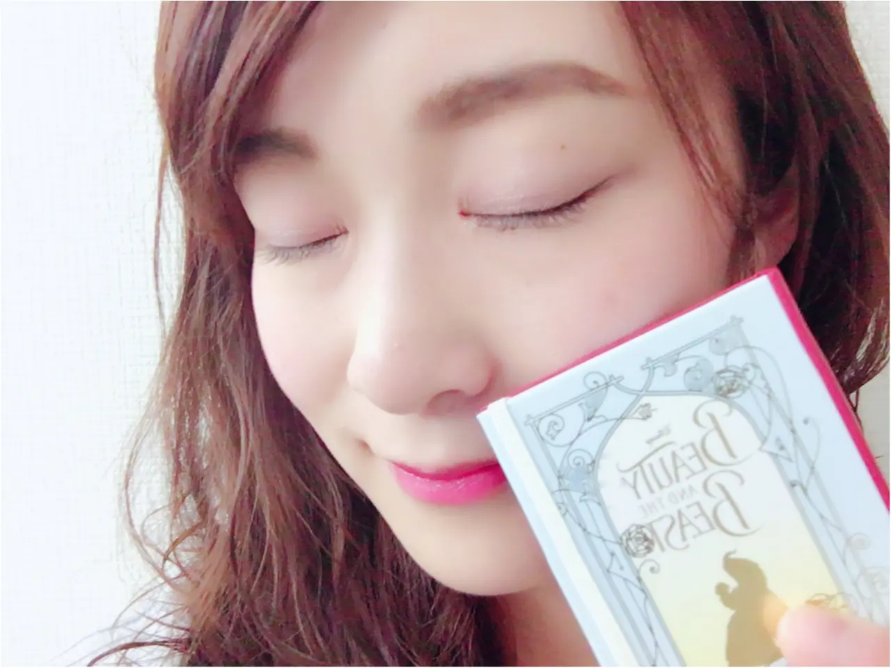 プチプラコスメマニアのお気に入り!【インテグレート】の《美女と野獣コラボ限定パレット》が可愛すぎるっ❤️_7