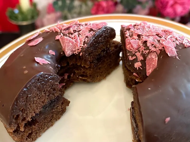 ミスド新作「misdo meets WITTAMER ヴィタメールコレクション」、「ショコラ ミルティーユ」の断面