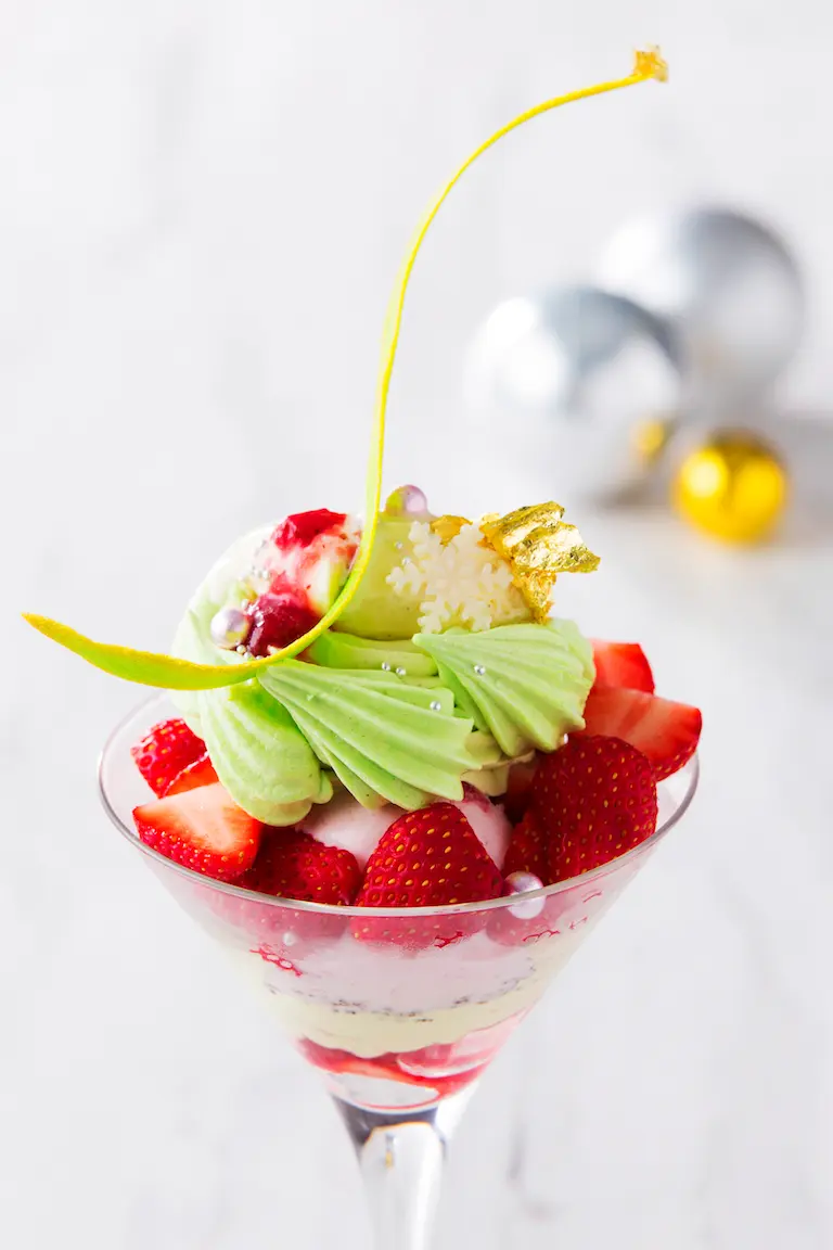 大人のための【いちごパンケーキ】と【いちごパフェ】。どちらかなんて選べない〜〜! 『インターコンチネンタル 東京ベイ』で12/26(火)まで♡_1