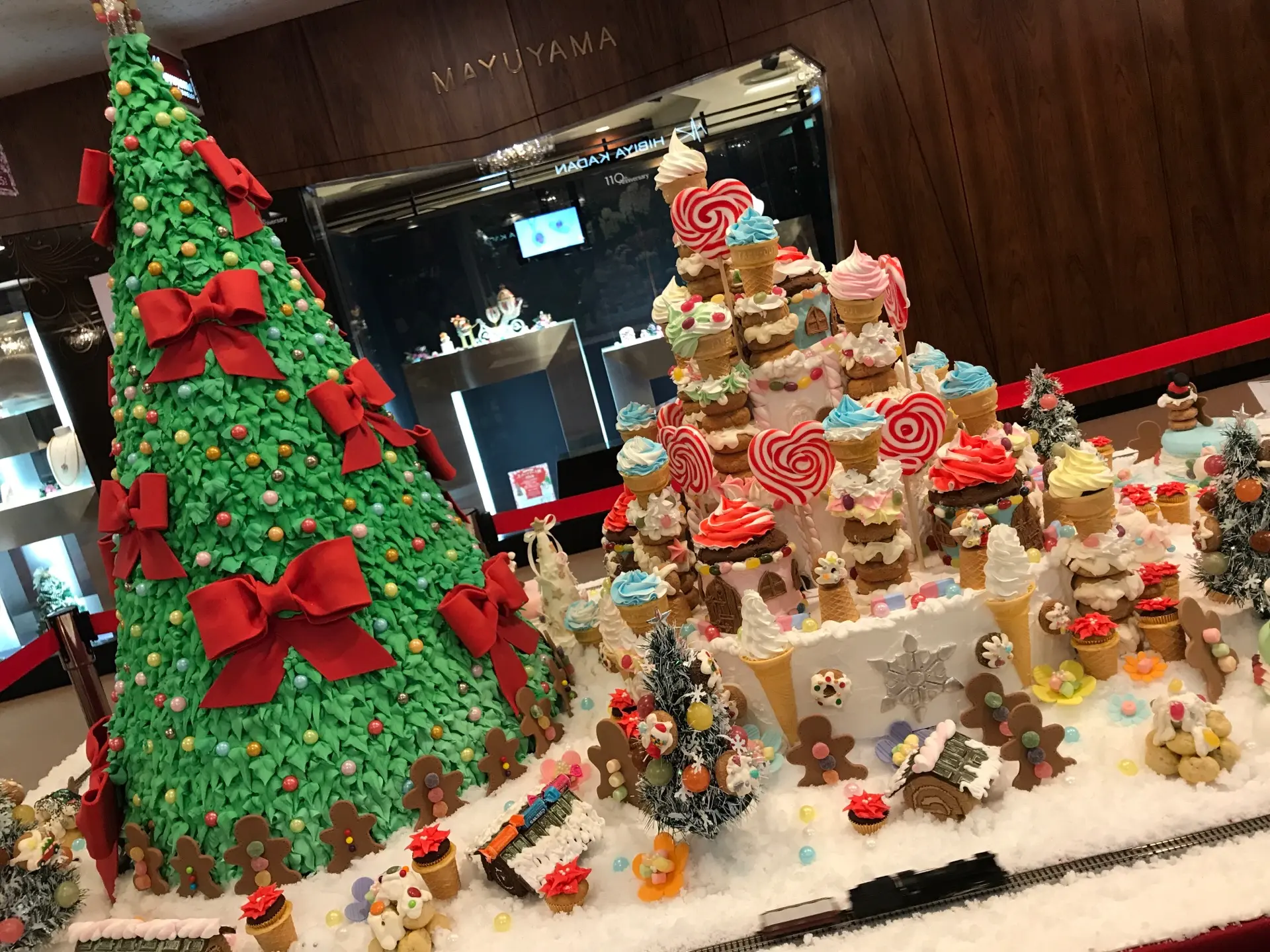 【スイーツアート展】これ本当にスイーツ!?帝国ホテルがスイーツXmasタウンに♡_5