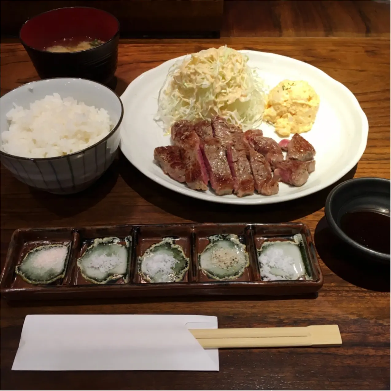 絶品 ♡ 世界10種類の塩で味わう、ステーキランチ ♡_2