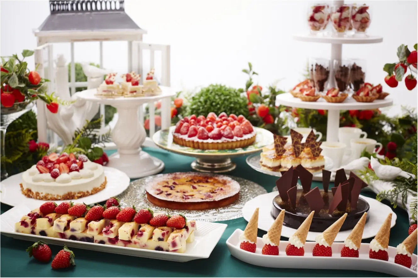 ストロベリー チョコレート最強説 京王プラザホテル のストロベリーフェアで夢の時間を グルメ Daily More