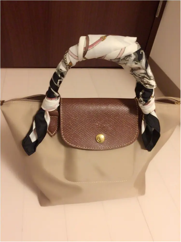 ♡H&Mで掘り出しもの発見!!スカーフをなんと100円でgetしちゃいました♡_2