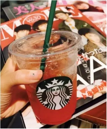 【スタバ】から新発売!!《グレーピー グレープ&ティージェリーフラペチーノ》&《グレーピー グレープ&ティー》_4