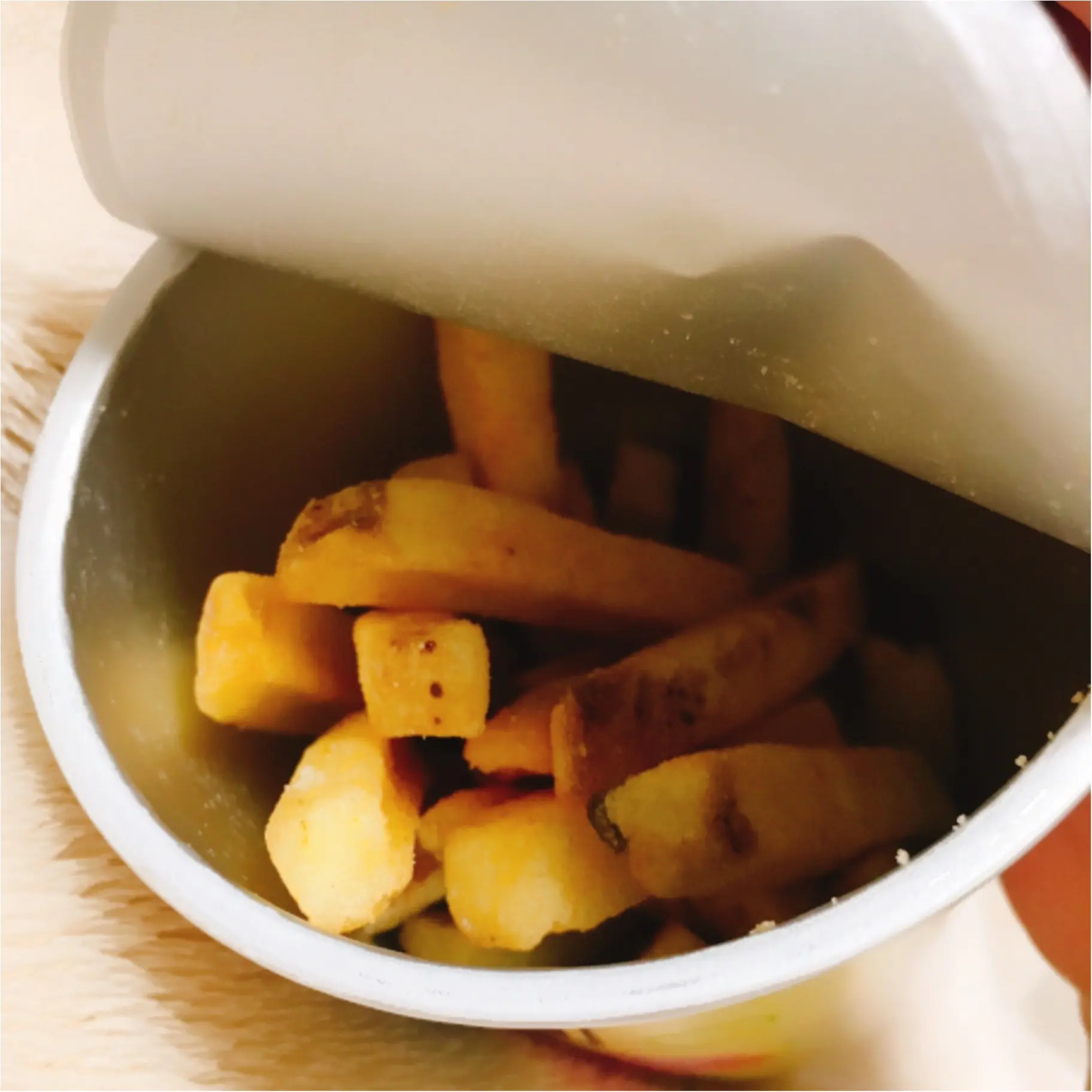 じゃがハピ♡♡♡MORE×Jagabeeのコラボ商品がついに発売♡☺︎バターシナモン味がやみつきになる事間違いなし!?♡_3