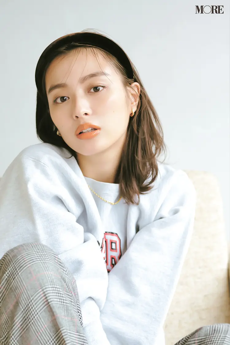太カチューシャを使ったヘアアレンジ